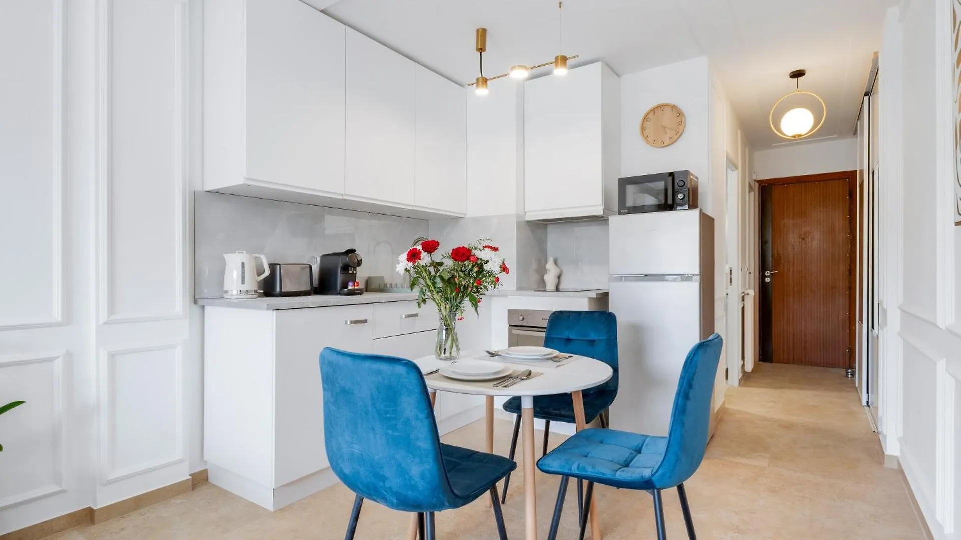 Studio Elegant Avec Balcon Proche Mer Et Tramway Ницца 0*,  Франция