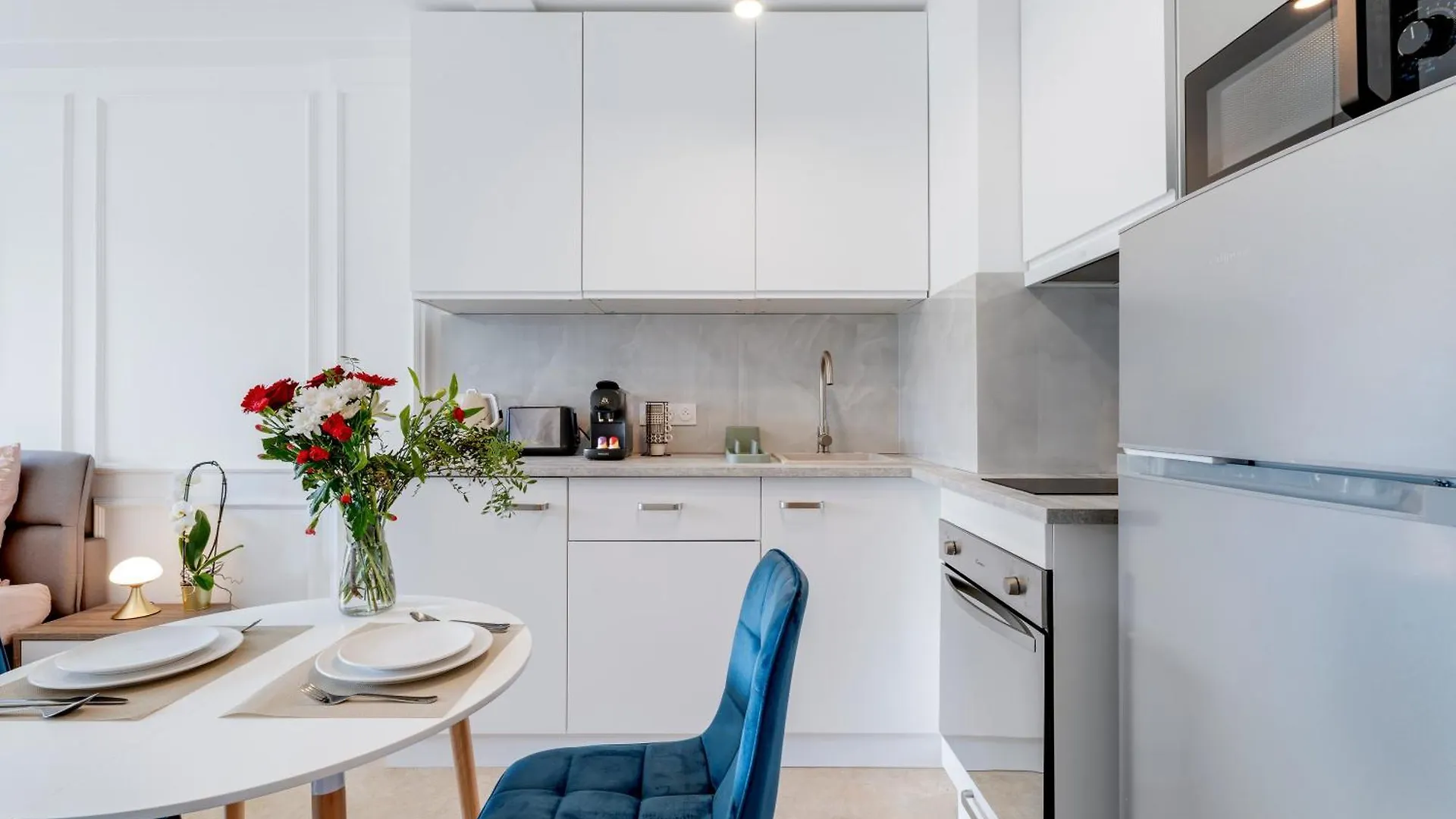 Studio Elegant Avec Balcon Proche Mer Et Tramway Ницца 0*,  Франция